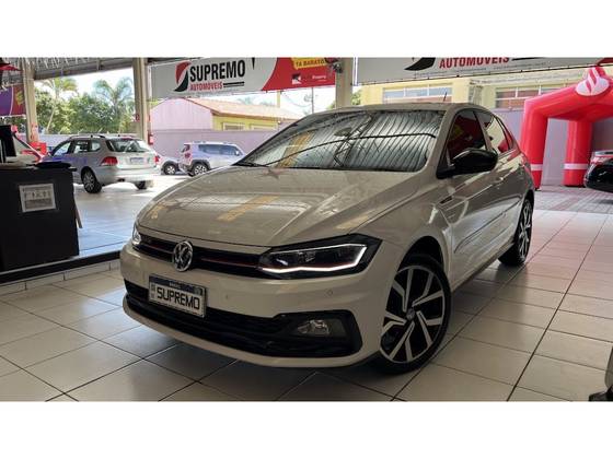 VOLKSWAGEN POLO 1.4 250 TSI GTS AUTOMÁTICO VOLKSWAGEN POLO 1.4 250 TSI GTS AUTOMÁTICO